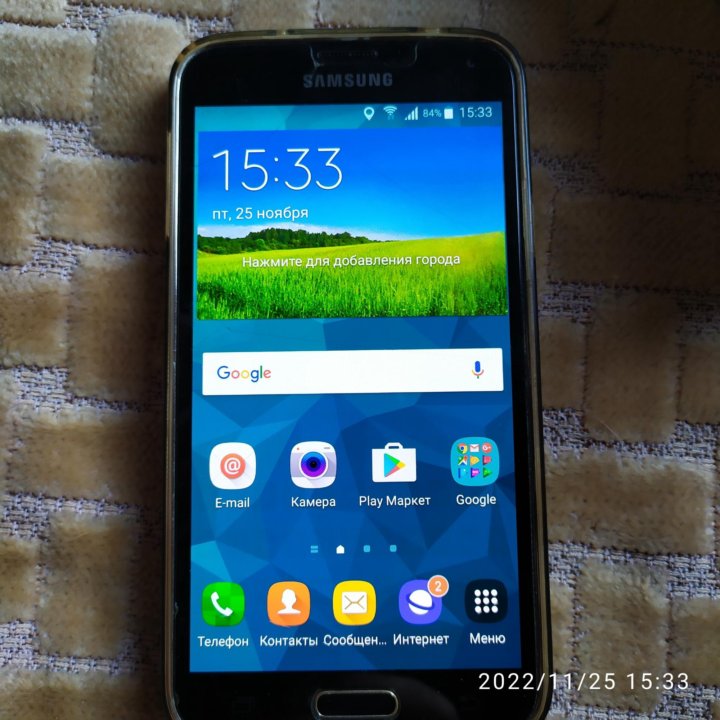 Смартфон Samsung SM-G900F.