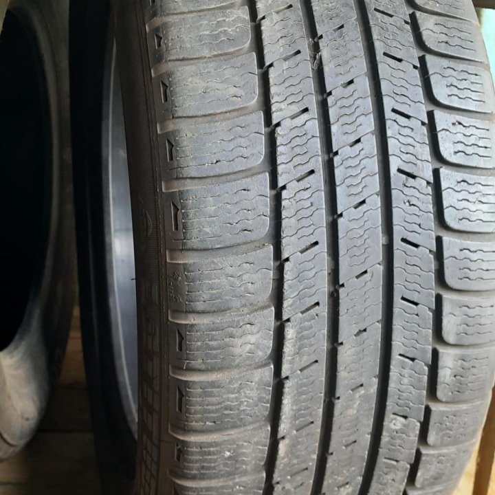 Шина Michelin Latitude Alpin 255/55/R18