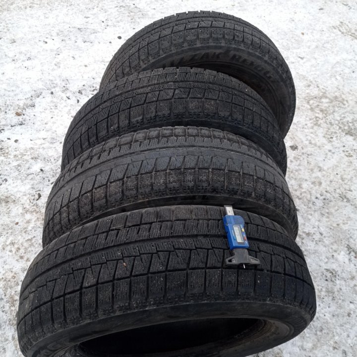 185/65 R15 Bridgestone Blizzak Revo GZ