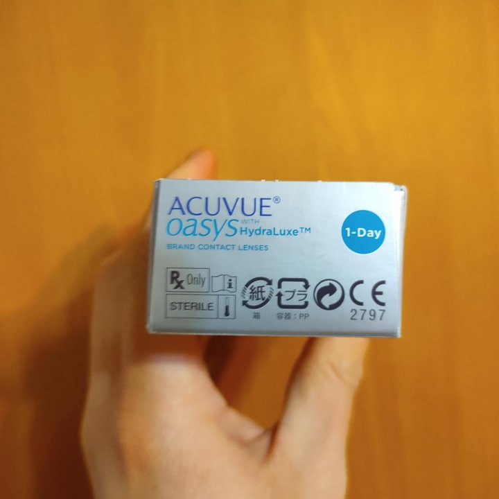 Контактные линзы Acuvue Oasys HydraLuxe