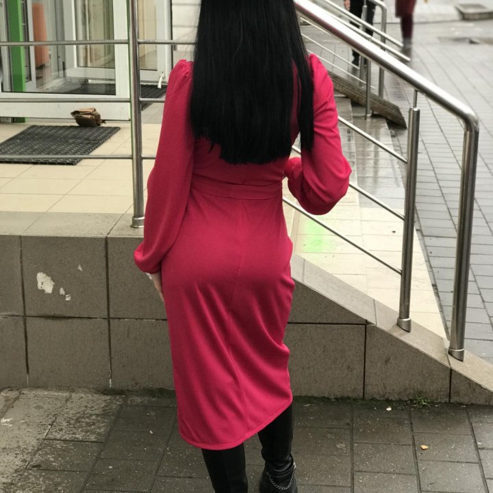 Платье новое