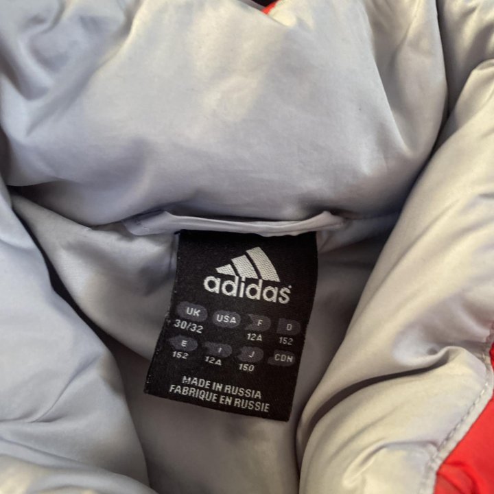 Adidas куртка пуховик