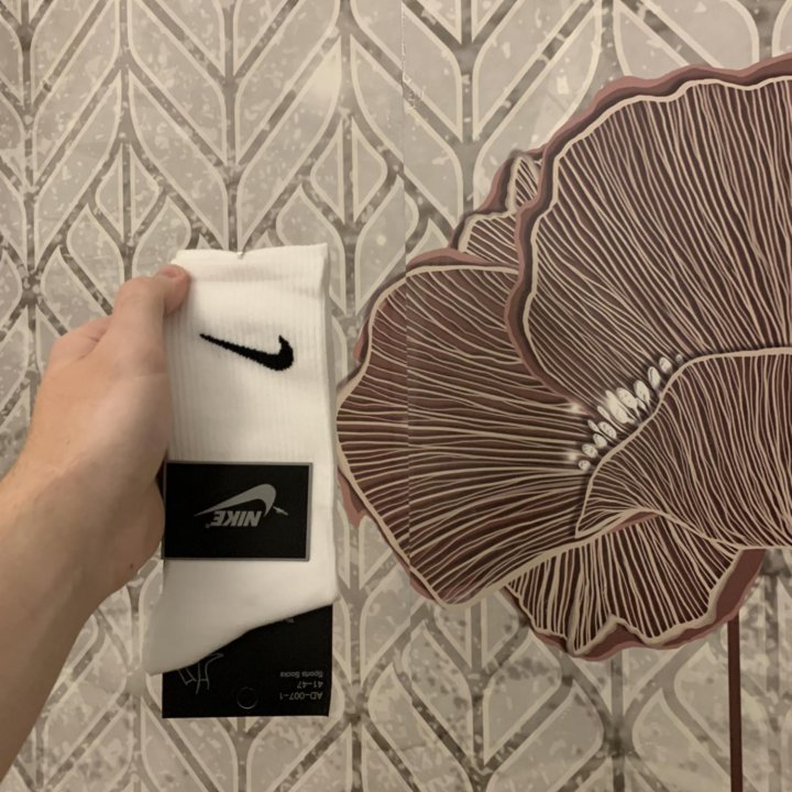 Носки Nike белые высокие