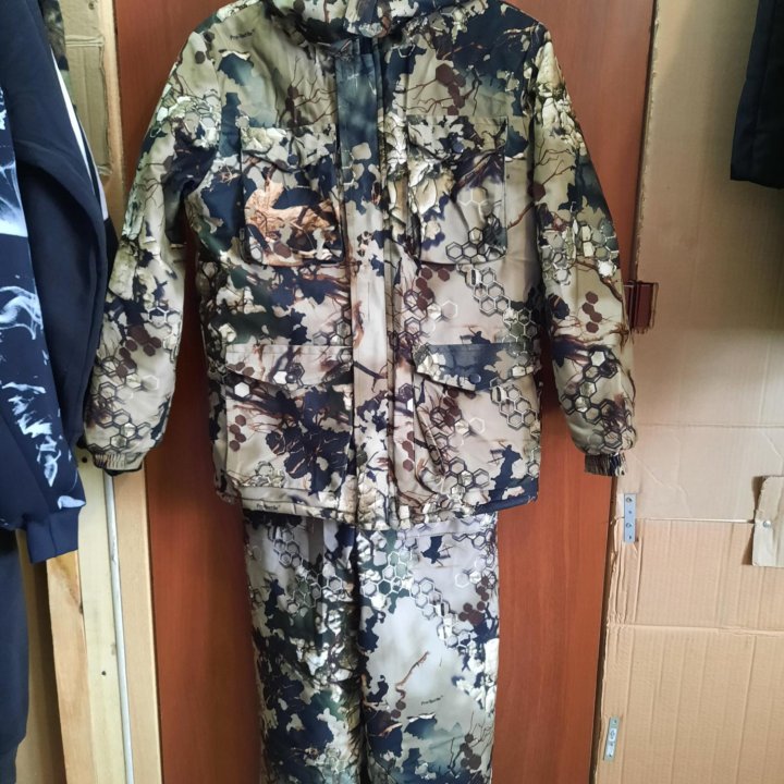 Куртка со штанами .