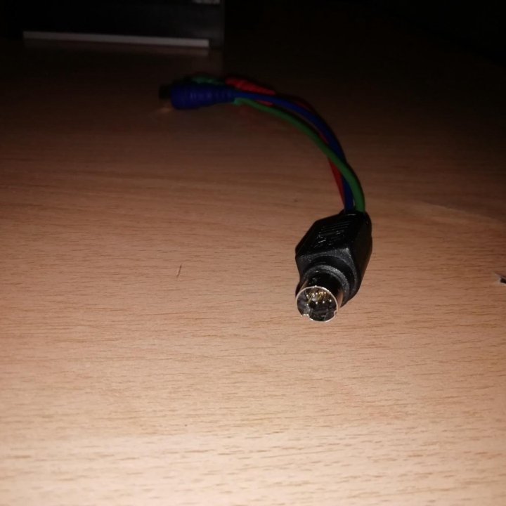 Кабель вывода для видеокарт ASUS 7 Pin TV RCA RGB