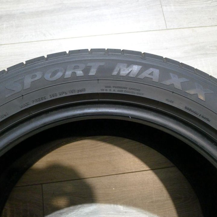 Dunlop SP Sport Maxx GT 245/50 R18 100W