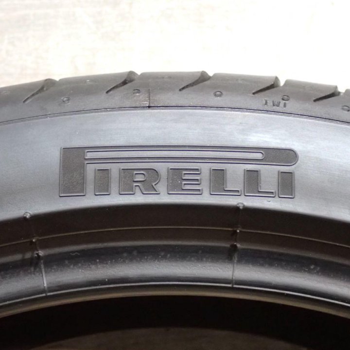 Pirelli P Zero 245/40 R20 и 275/35 R20 99Y