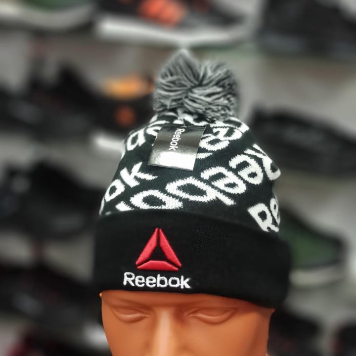 Шапка Reebok