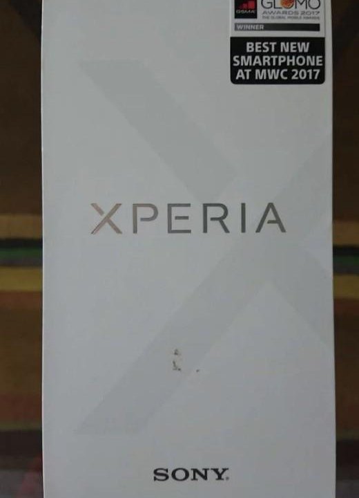 Породаю Sony Xperia XZ Premium Dual (G8142)