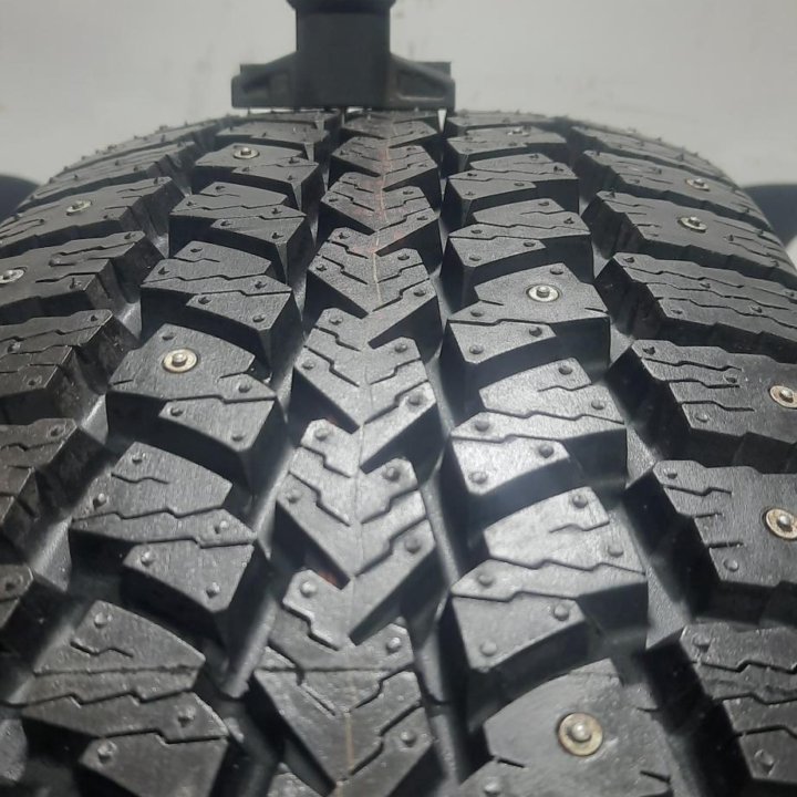 225/70R16 103T Maxxis MA-Suw Presa Spike Suv одно