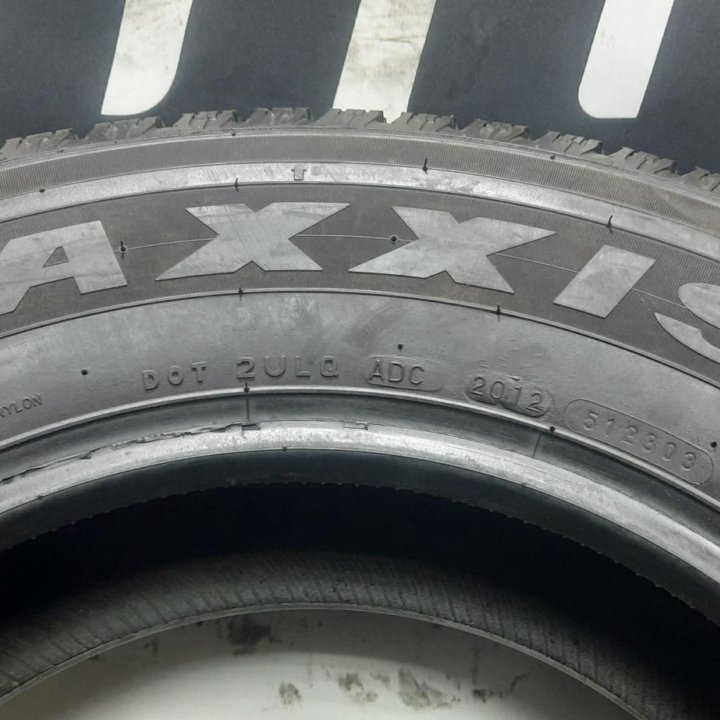 225/70R16 103T Maxxis MA-Suw Presa Spike Suv одно