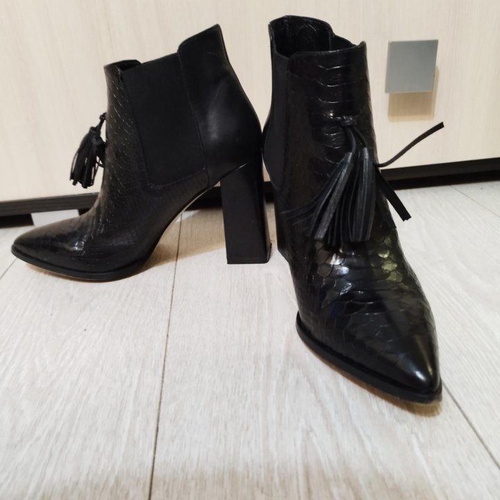 Ботильоны, ботинки 39