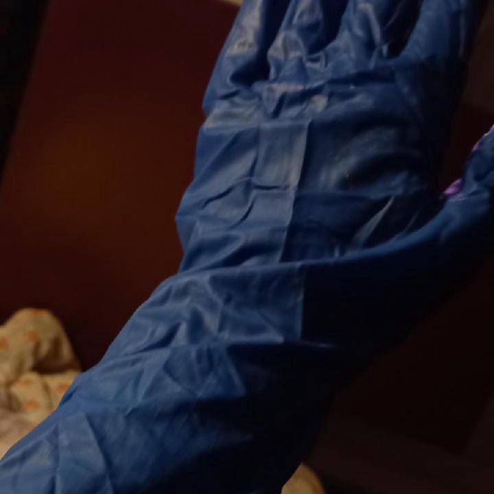 Перчатки резиновые плотные и тонкие