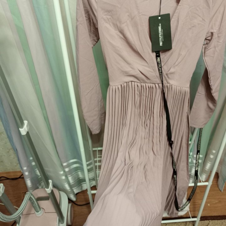 Платье новое