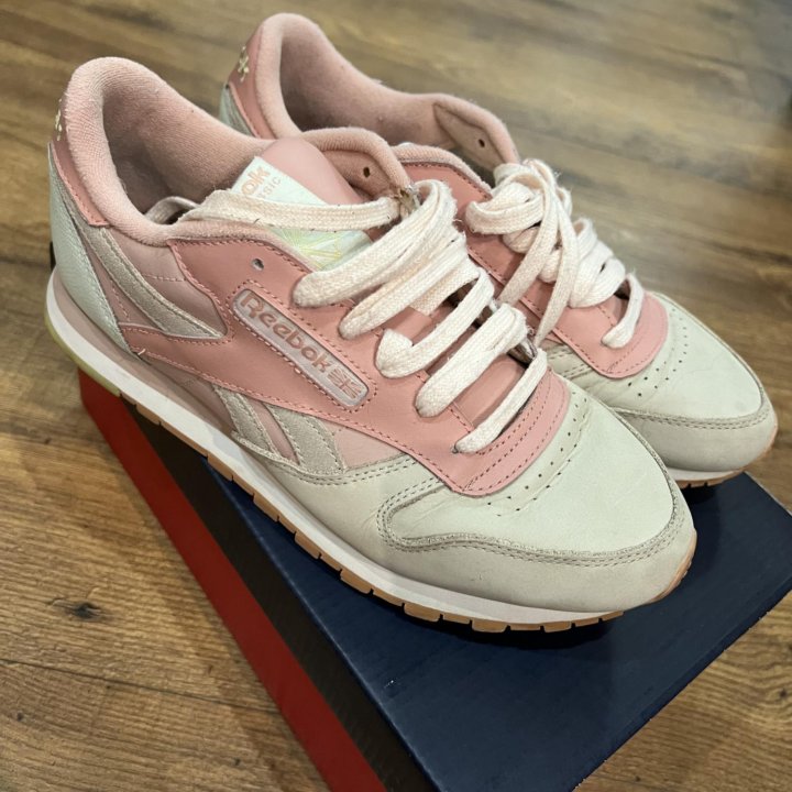 Кроссовки Reebok