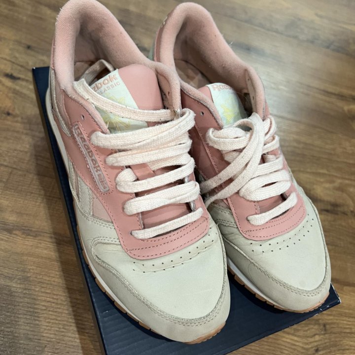 Кроссовки Reebok