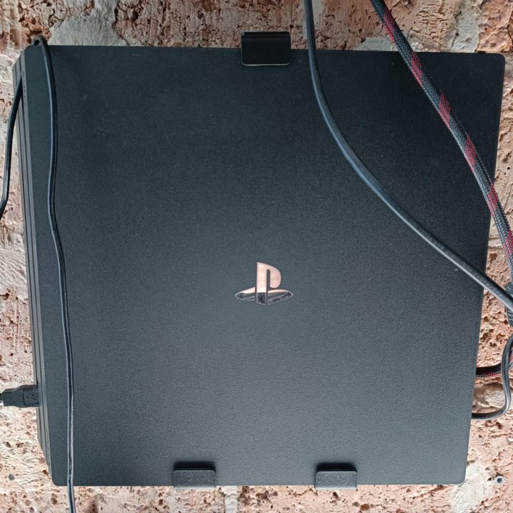 Sony playstation ps4 pro 1tb + профиль