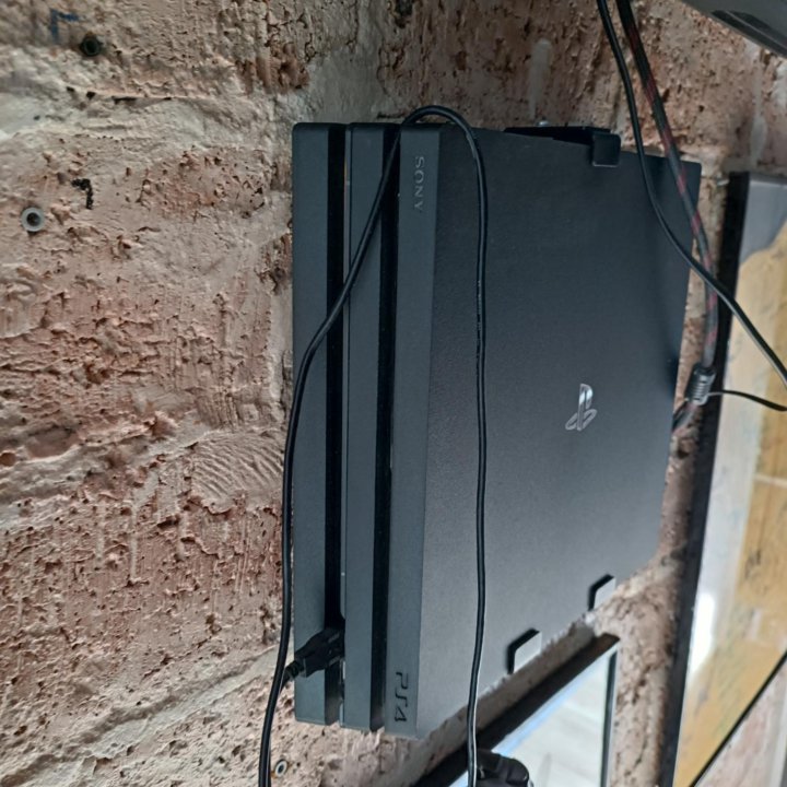 Sony playstation ps4 pro 1tb + профиль