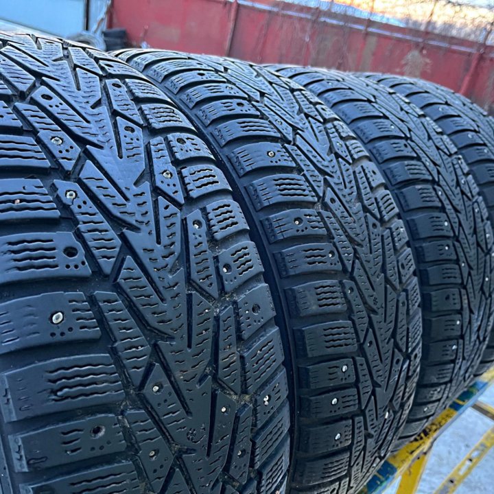 Зима Nokian Hakkapeliitta 7 Nordman 7 205/55 R16