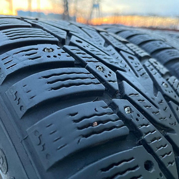 Зима Nokian Hakkapeliitta 7 Nordman 7 205/55 R16