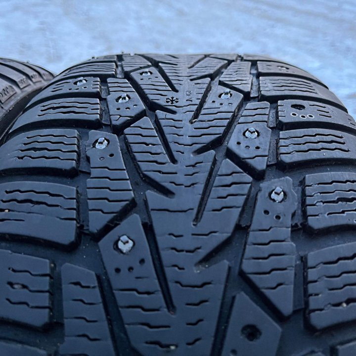 Зима Nokian Hakkapeliitta 7 Nordman 7 205/55 R16