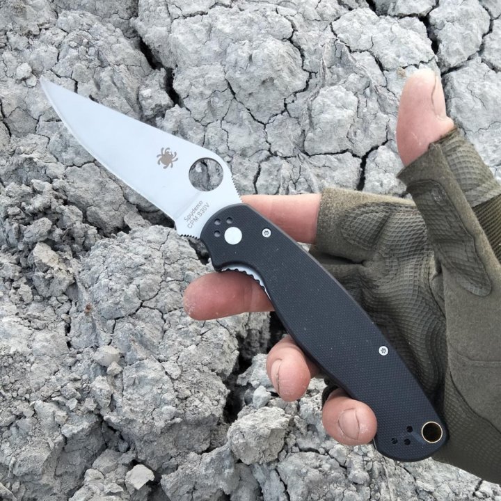 Нож spyderco