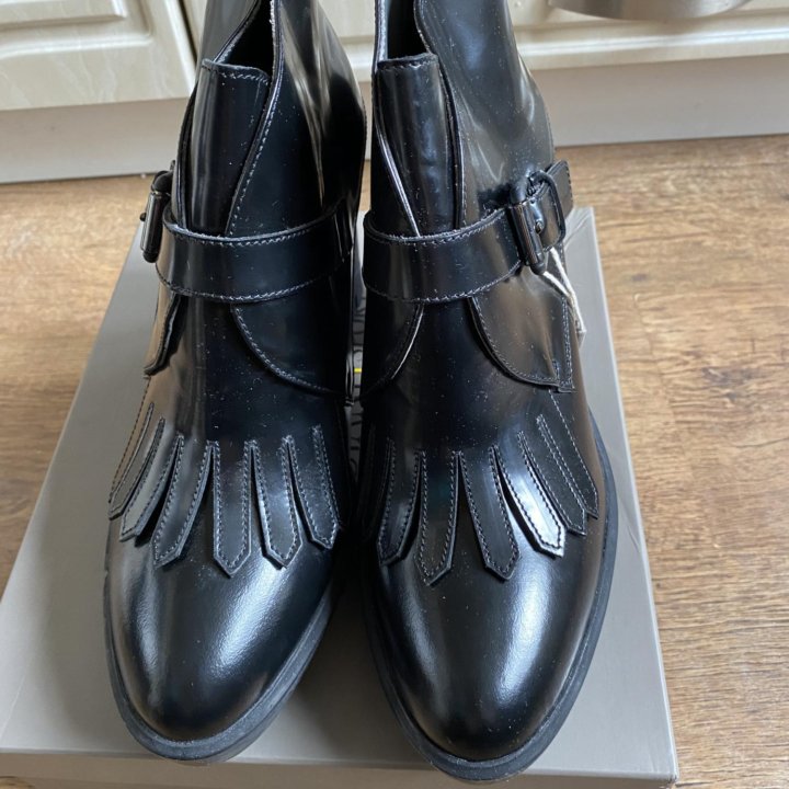 Ботильоны alberto guardiani 40