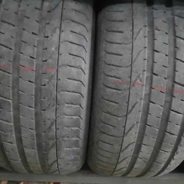 Pirelli 245/40/18 , 2шт