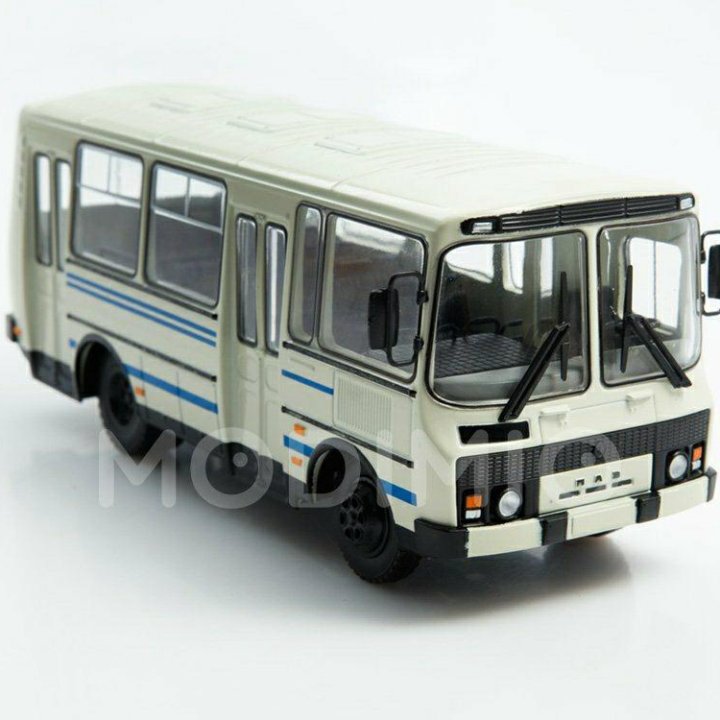 Модель автобуса 1:43 ПАЗ 32051