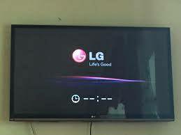 Телевизор LG LED 81СМ