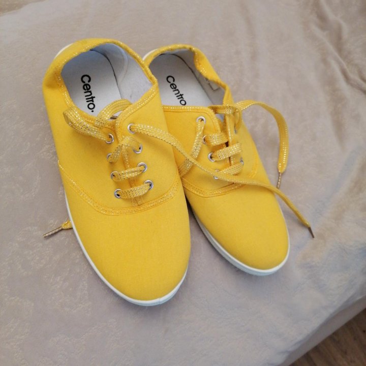 Кеды, зима. 38