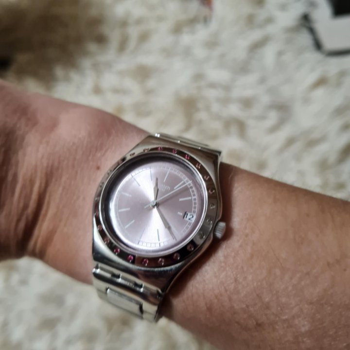 Часы swatch
