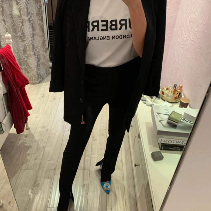 Брюки черные Zara