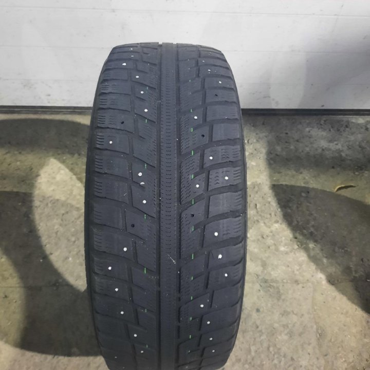 215/55R17 Kumho I'Zen KW22 (Лот №5472)