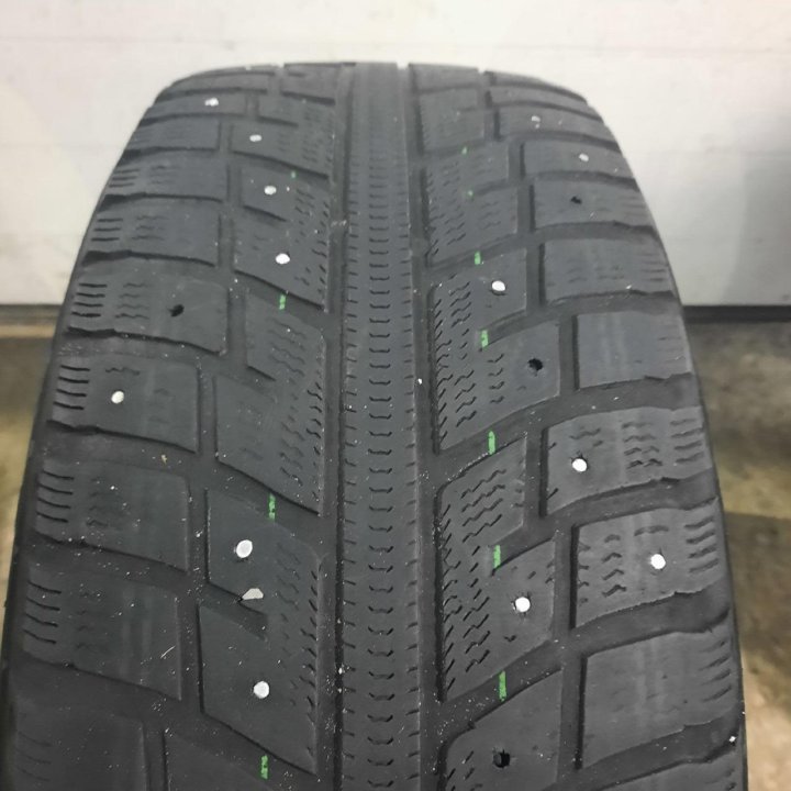 215/55R17 Kumho I'Zen KW22 (Лот №5472)