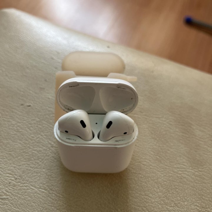 AirPods ,оригинал,торг