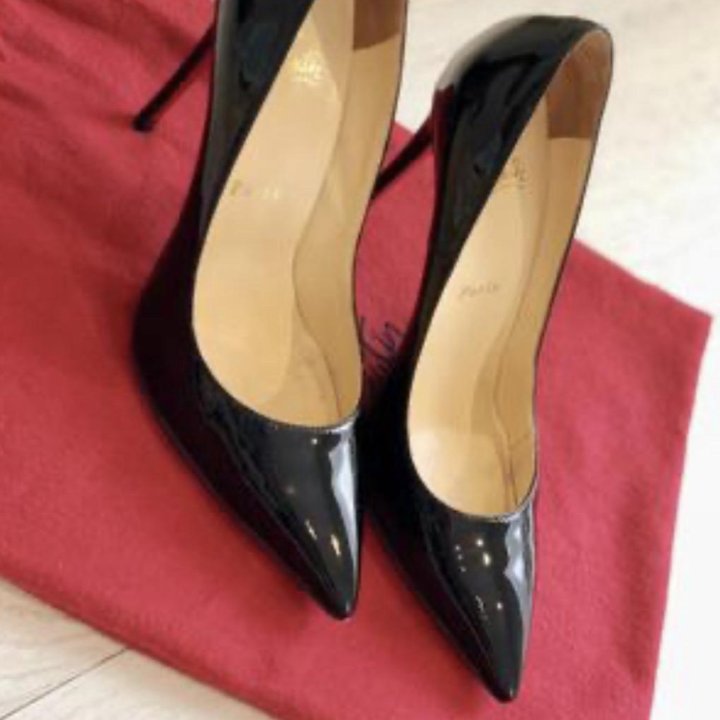 Туфли Louboutin