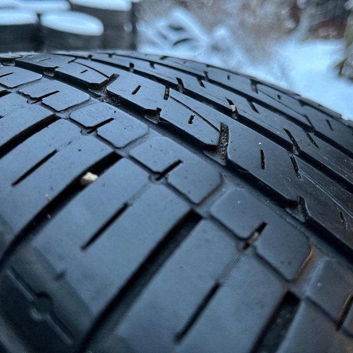 2 шт. Kumho Solus KL21 225/55 R18 98H