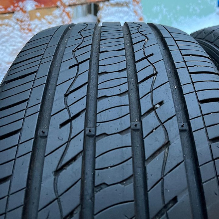 Лето Kumho Crugen Premium KL33 225/55 R18