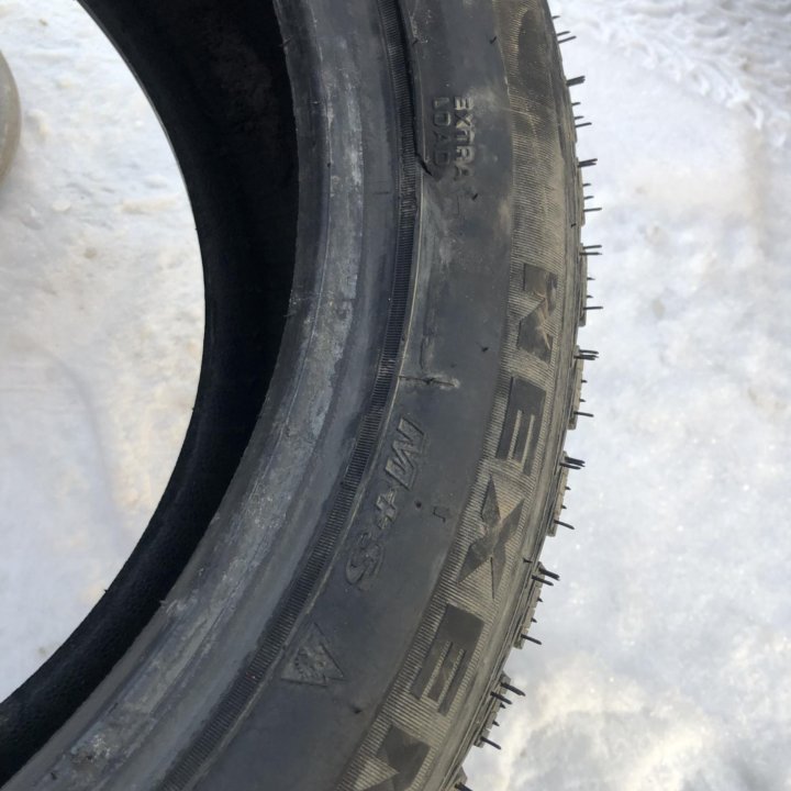 215/50 R17 Nexen под ремонт