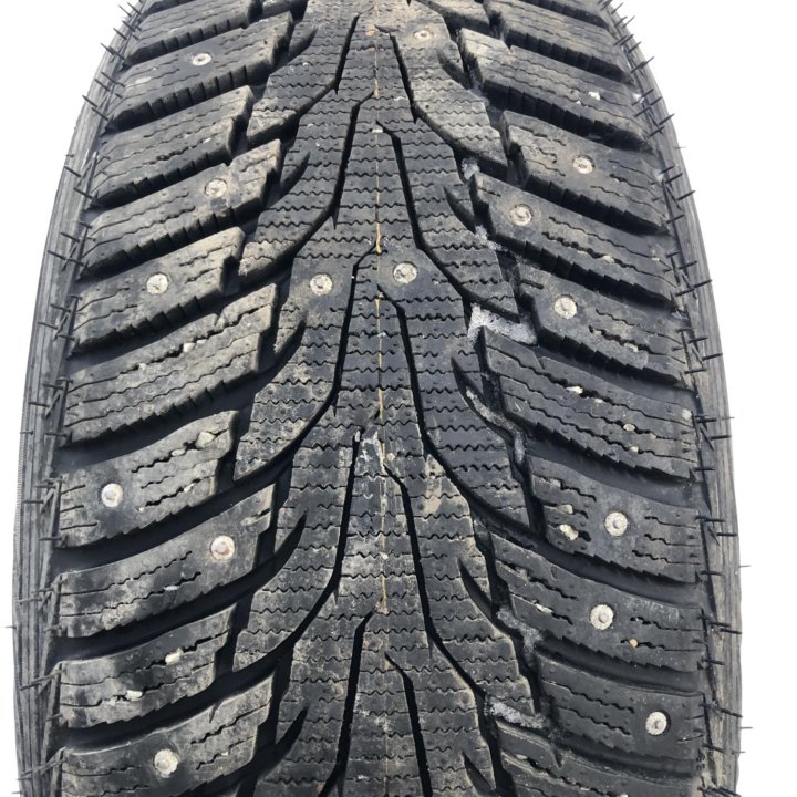 215/50 R17 Nexen под ремонт