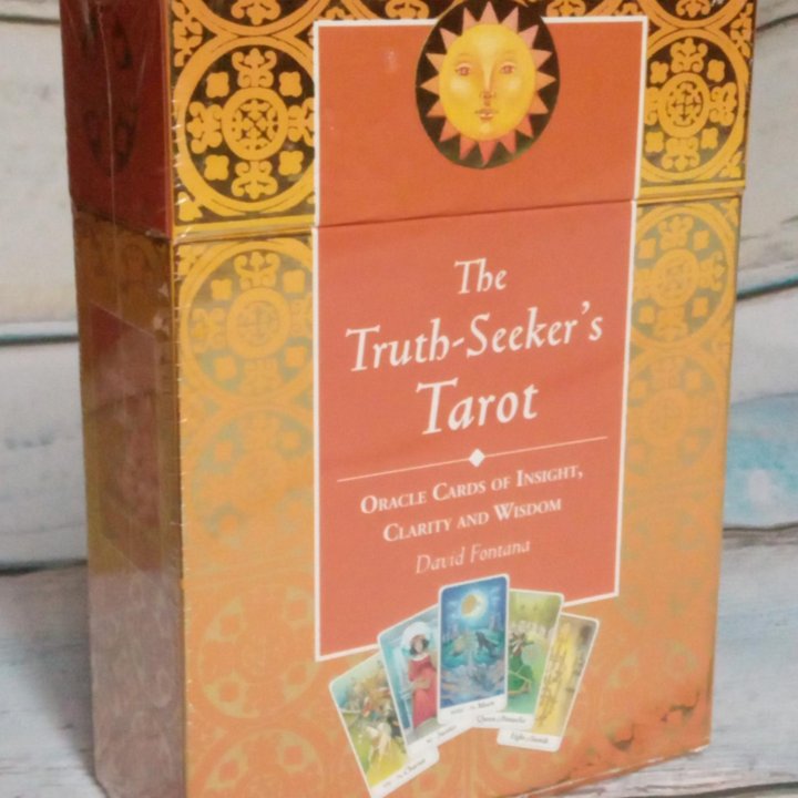 The Truth Seeker's Tarot запечатанный набор