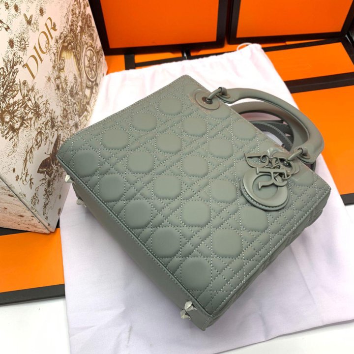 Сумка Dior lady