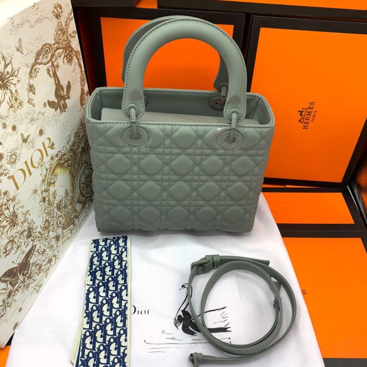 Сумка Dior lady