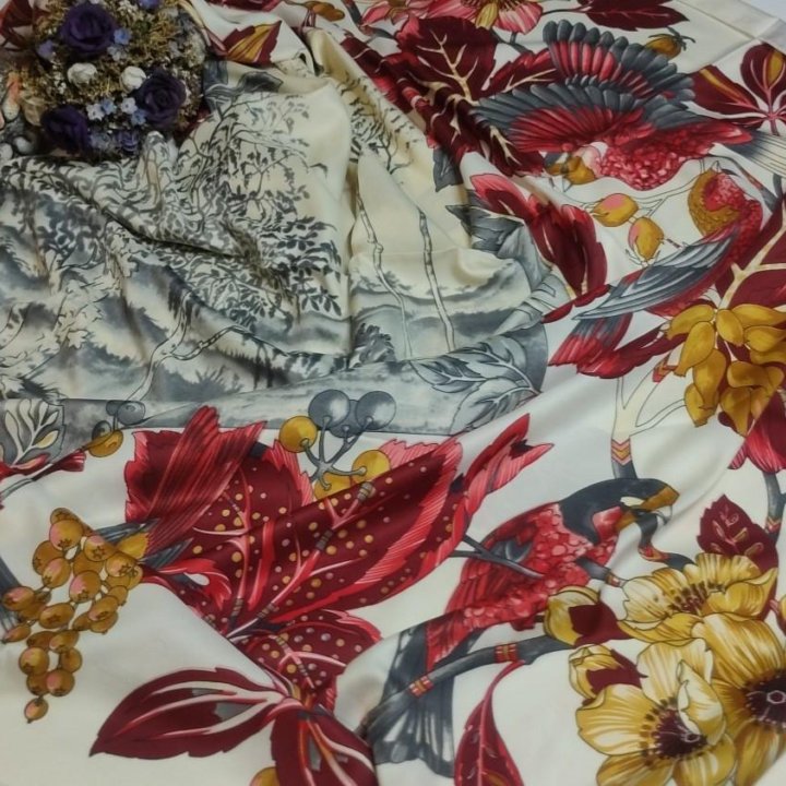 Платок Гуччи