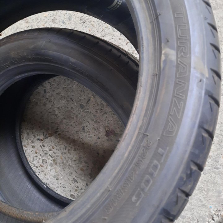 Bridgestone 225/45/18, 1шина