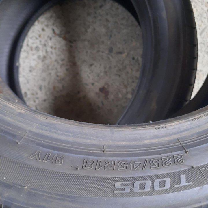 Bridgestone 225/45/18, 1шина