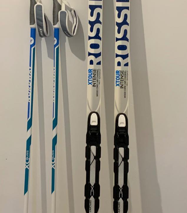 Беговые лыжи 180 ROSSIGNOL нов.