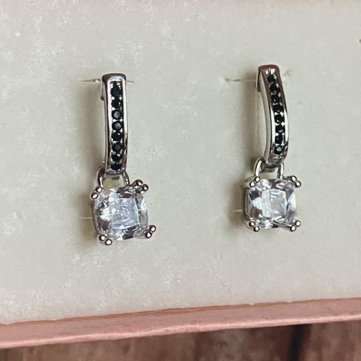 Серебряные серьги