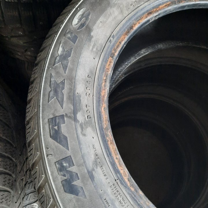 Maxxis 215/60/16, 4шт